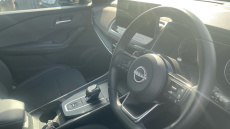 Nissan Qashqai 1.3 DiG-T MH 158 Acenta Premium 5dr Xtronic Petrol Hatchback